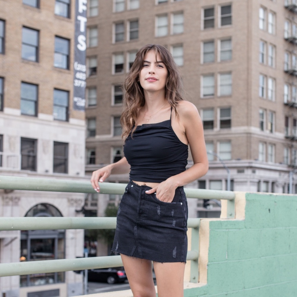 Bdg distressed denim skirt
